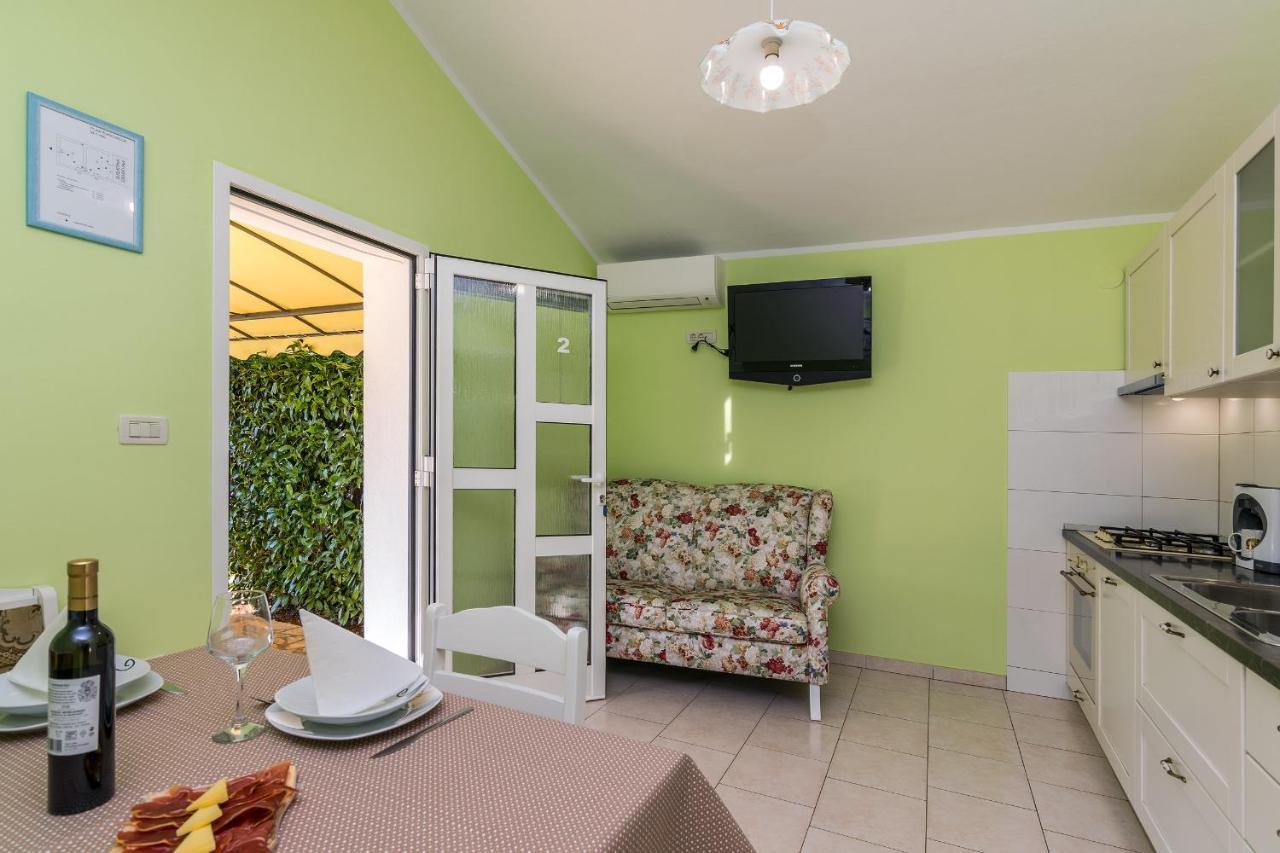 Apartments Korina カンファナル エクステリア 写真