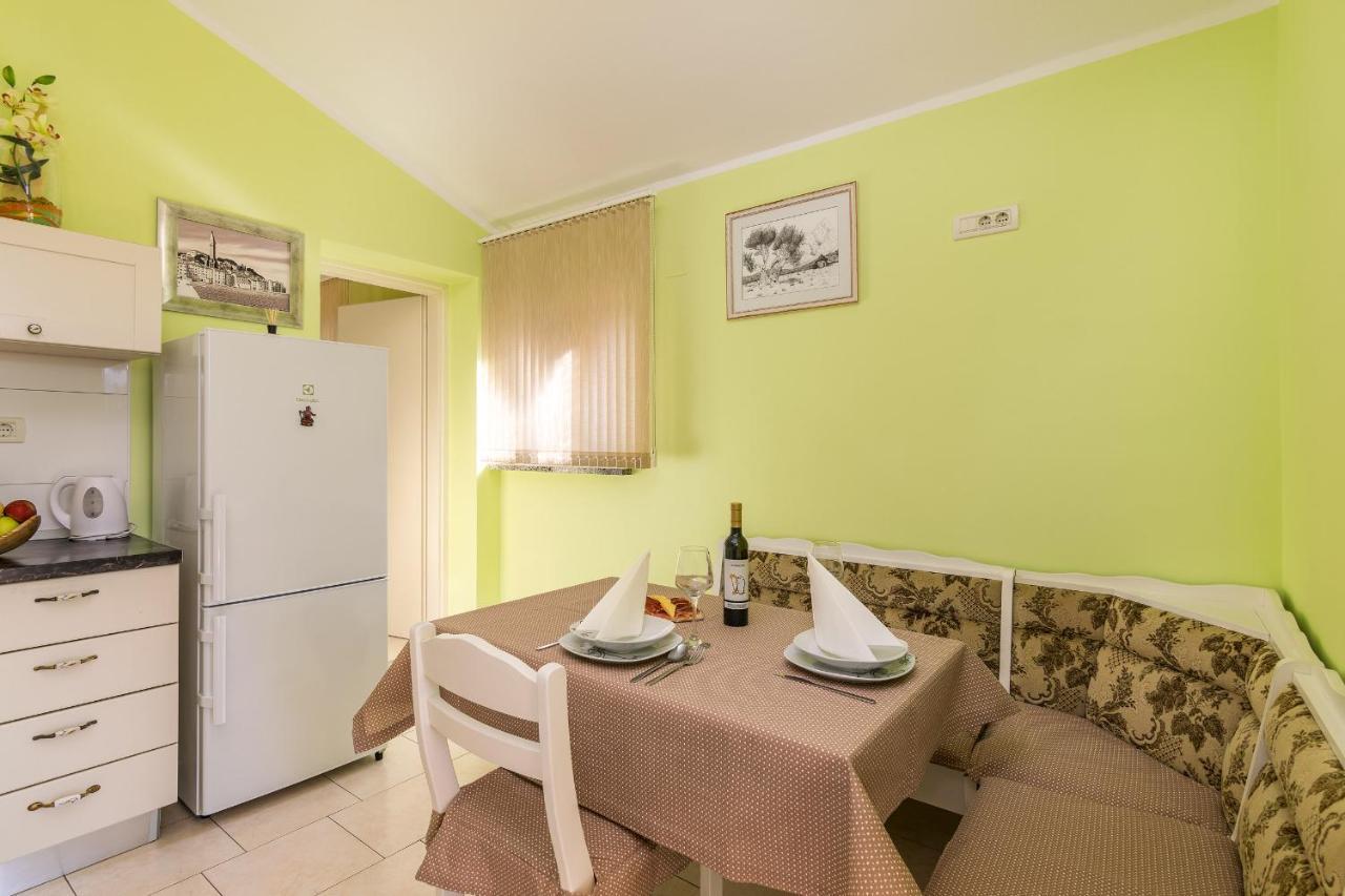 Apartments Korina カンファナル エクステリア 写真
