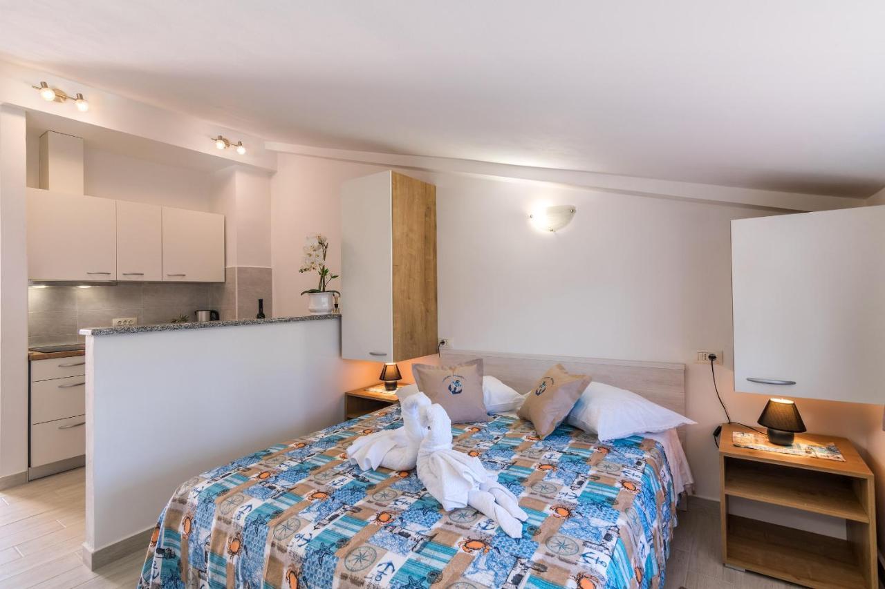 Apartments Korina カンファナル エクステリア 写真
