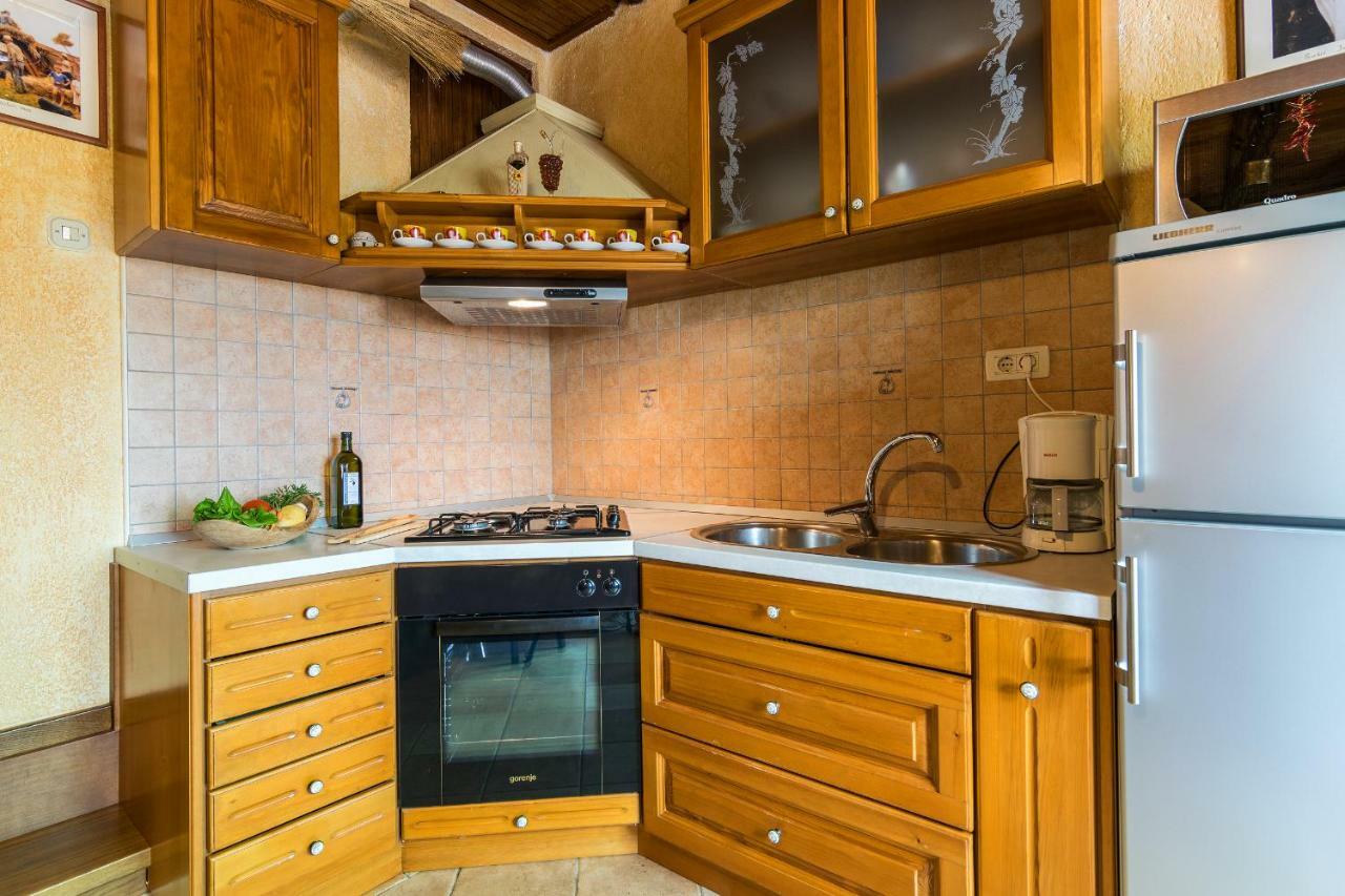 Apartments Korina カンファナル エクステリア 写真