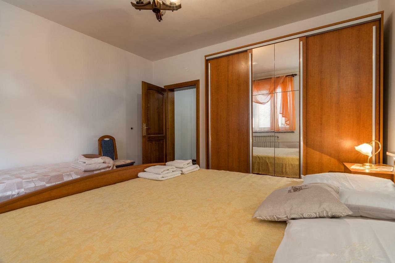 Apartments Korina カンファナル エクステリア 写真